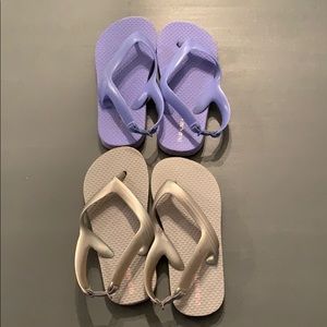 Old Navy Flip Flops Toddler 9 Blue & Gray Bundle